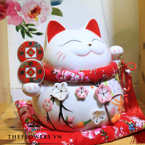 Mèo Thần Tài Maneki Neko