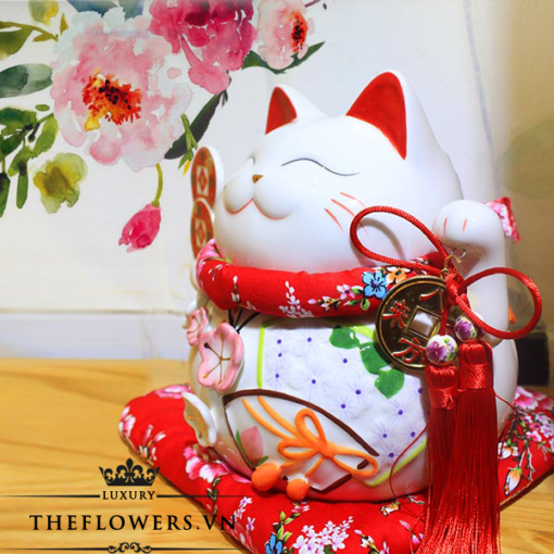 Mèo Thần Tài Maneki Neko