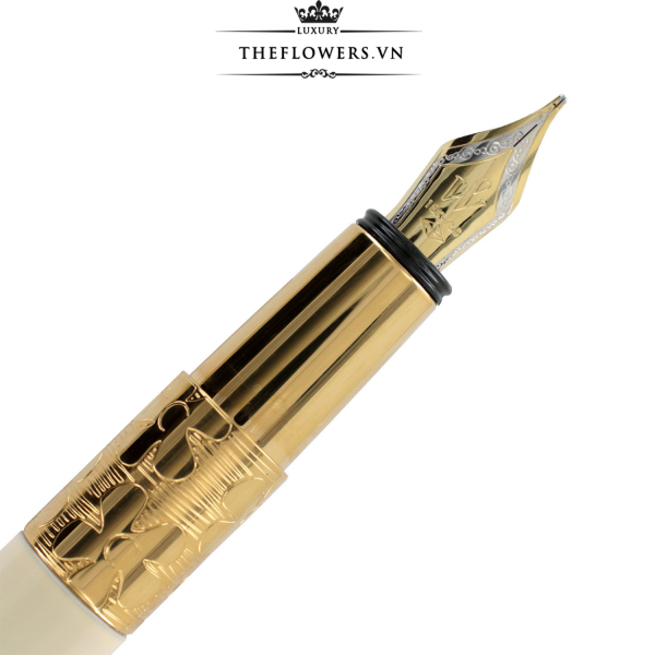But-May-Waterman-Elegance-4