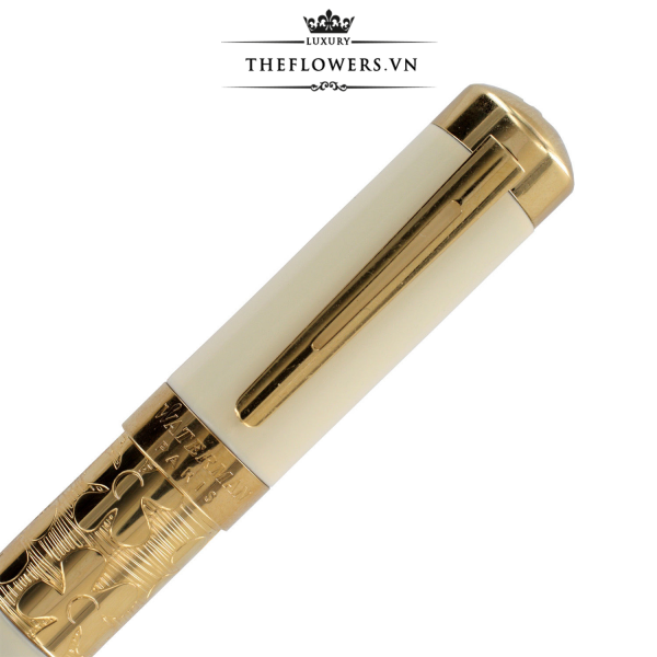 But-May-Waterman-Elegance-5
