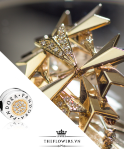 hat-charm-pandora-signature-clip-vang-14k