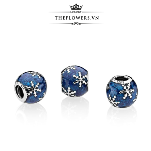 hat-charm-pandora-wintry-delight