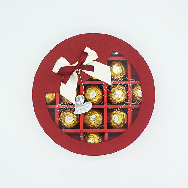 qua-tang-valentine-y-nghia-socola-valentine-ferrero